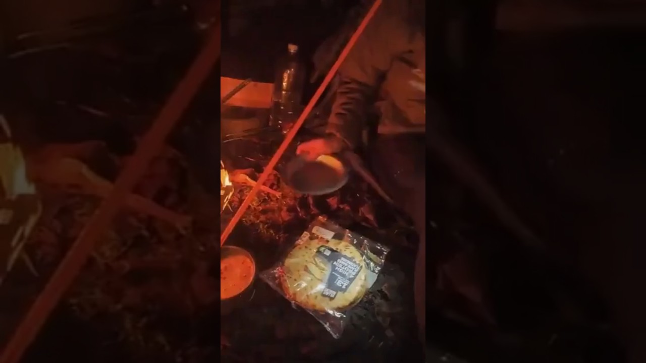 Cooking Chilli on the Fire maple fire box