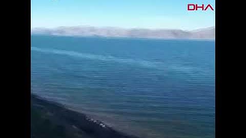 Surface ruptures after 5.3 magnitude quake cause panic in Turkey