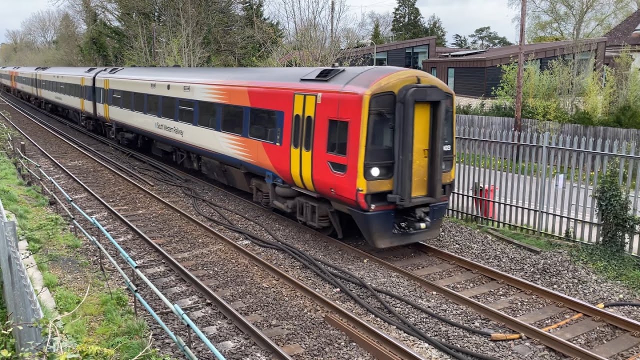 Class 159 Sprinter | 159103 + 159107 + 159006 | South Western Railway ...