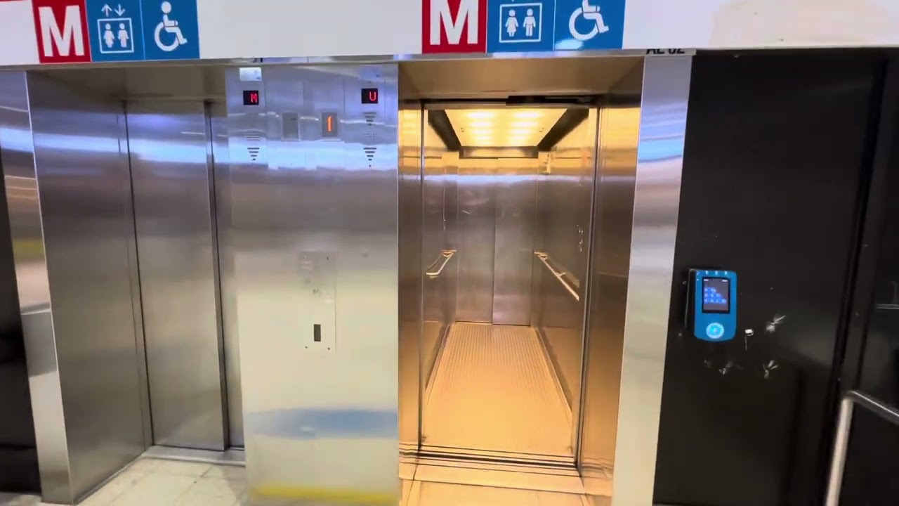 2x 1982 KONE (rb. 2010 KONE) MRL tr. elevators @ Helsinki Central Railway Station metro station, FI