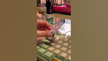 i make custom #keycaps #smallbusiness #resin