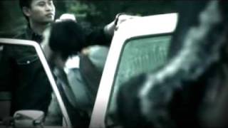 Play - yang tlah pergi