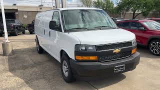 2026 Chevrolet Express cargo van startup,engine,full tour 