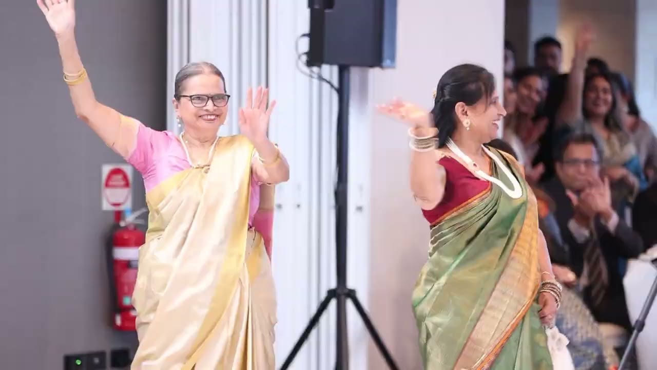 Grandmother's Reception Entrance | Mere Khwabon Mein Jo Aaye | 