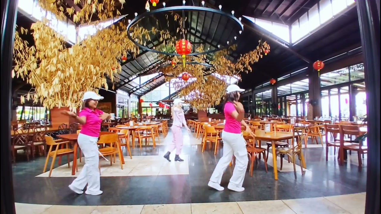 Labamba Linedance choreo Rieya ( INA ) demo with Rieya,Fei,Dina💕