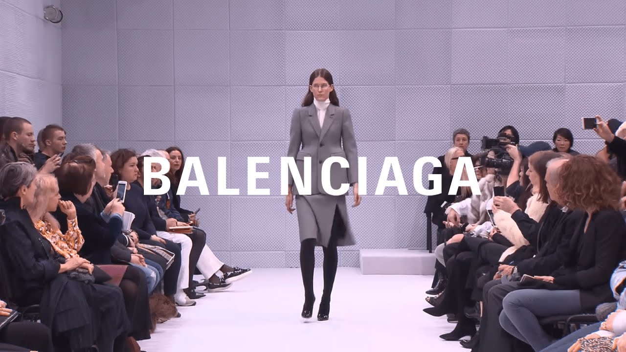 Balenciaga Women Winter 16 Show