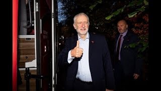 Campaign Live: Jeremy Corbyn addresses Labour party faithful at rally | ITV News