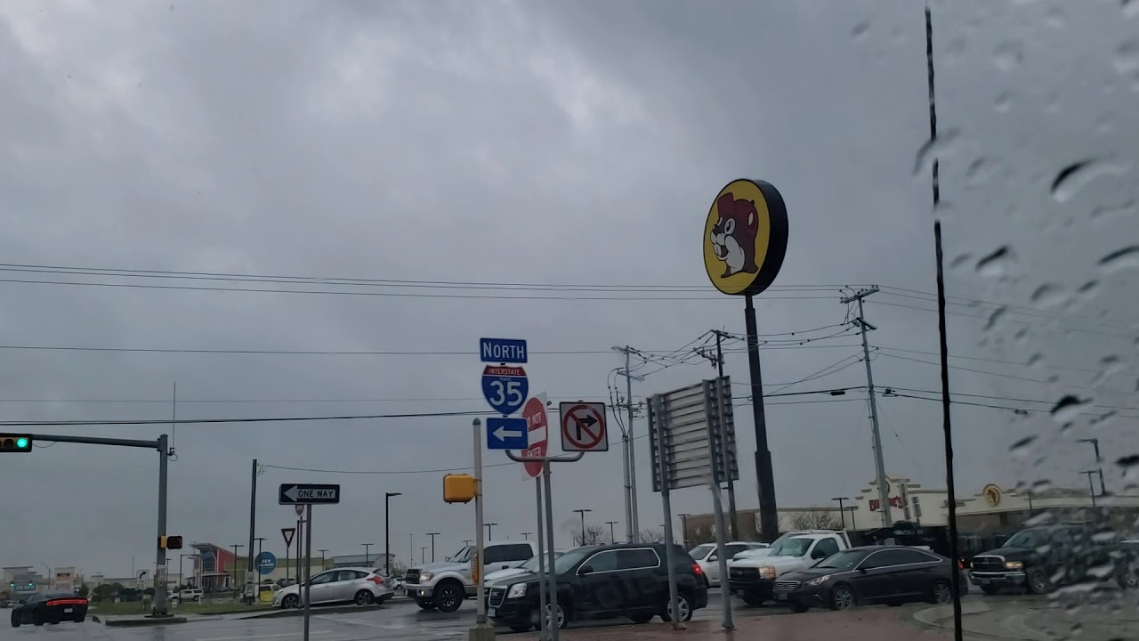 Bucees new Braunfels the worlds largest gas station. YouTube