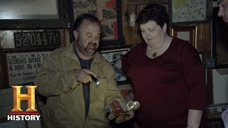 American Pickers: Bonus - The Compulsive Completist (Season 15) | History