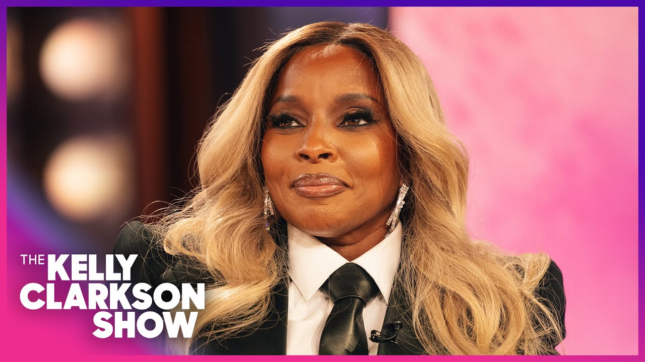 Kelly Clarkson Applauds Mary J. Blige For Being A Teacher For Vocalists