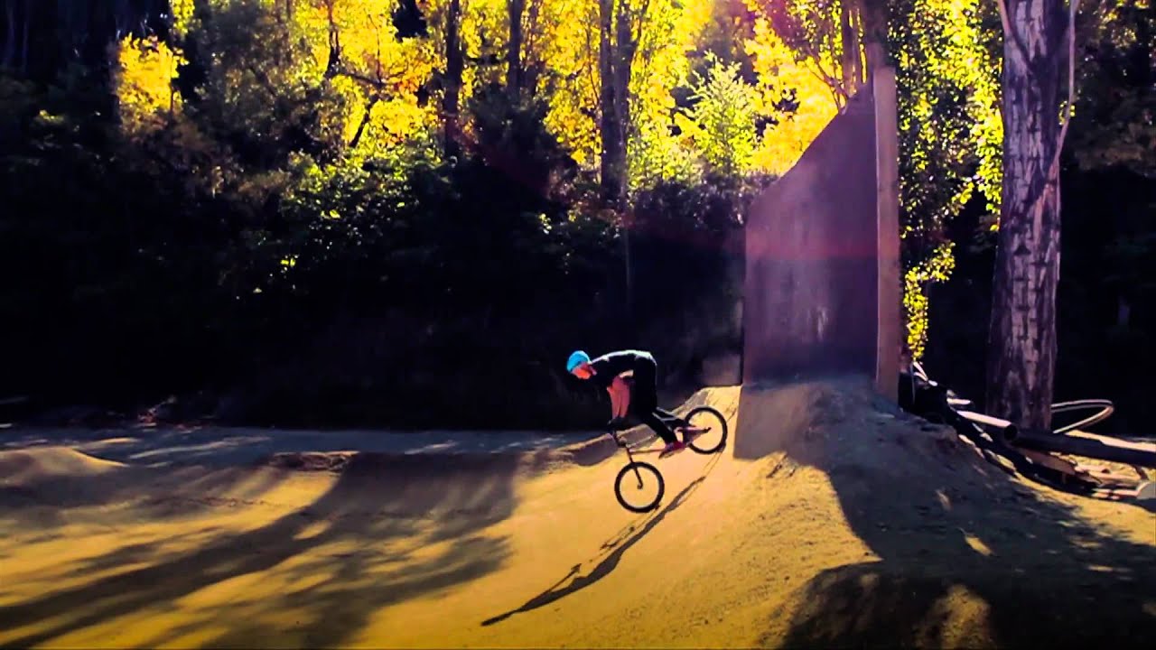 Bild från Dirt BMX jam with George and Louis Bolter - Gorge Road Jump Park