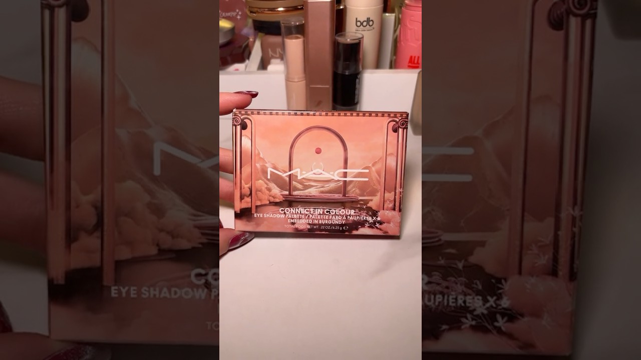 Can’t wait to try this eyeshadow palette♥️ 