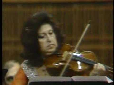 Vivaldi Concerto for Four Violins in B minor Mvt.2