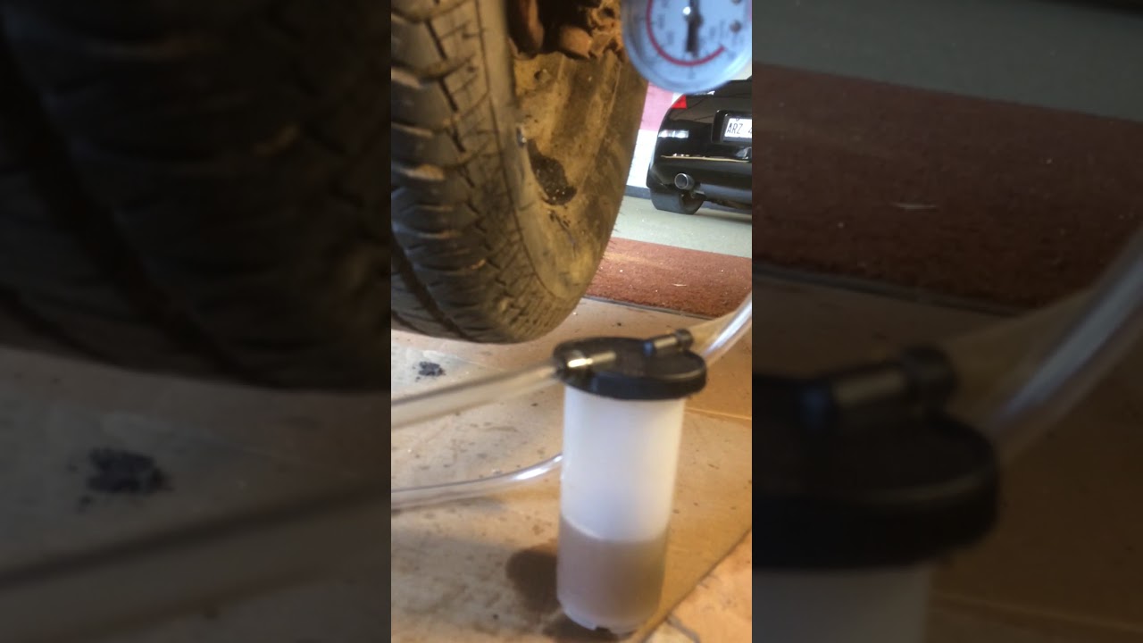 Morris Minor Brake Bleeding YouTube