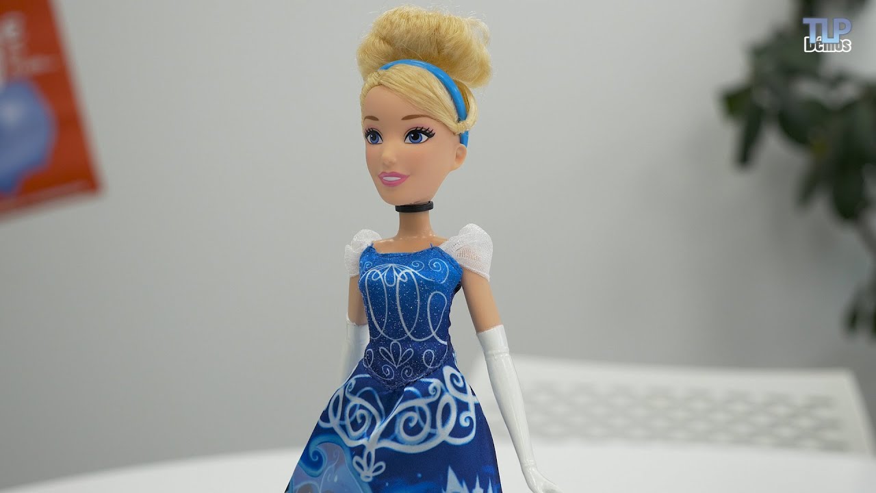 Poupée Cendrillon Style Series 30 cm - Disney Princesses