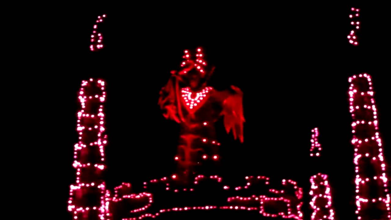 Disney's Fantillusion Parade - Malificent