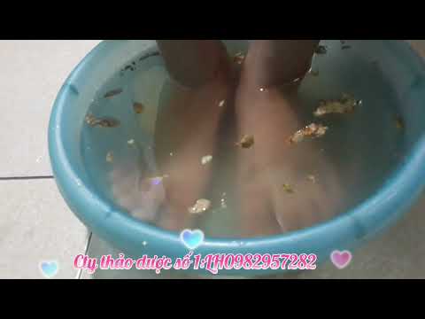 Video ngâm chân với nước gừng ấm pha thêm chút muối: bài... - youtube