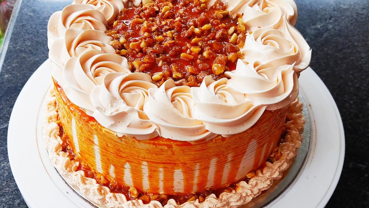 Eggless butterscotch birthday cake without oven/Easy cake recipe/No egg,No oven/Butterscotch cake