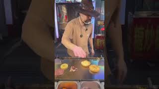 「Live🔴Street Food Burger 🍔 Freshly Made on the Spot」的副本