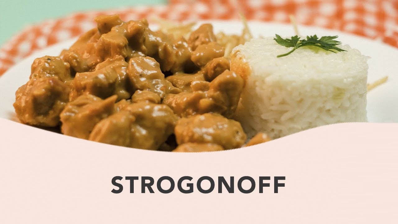 STROGONOFF DE SOJA SEM FRESCURA | CLUBE VEGANO