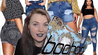 Famous Plus Size Girl Tries 5 Pairs Of Demim from Boohoo Plus Profile