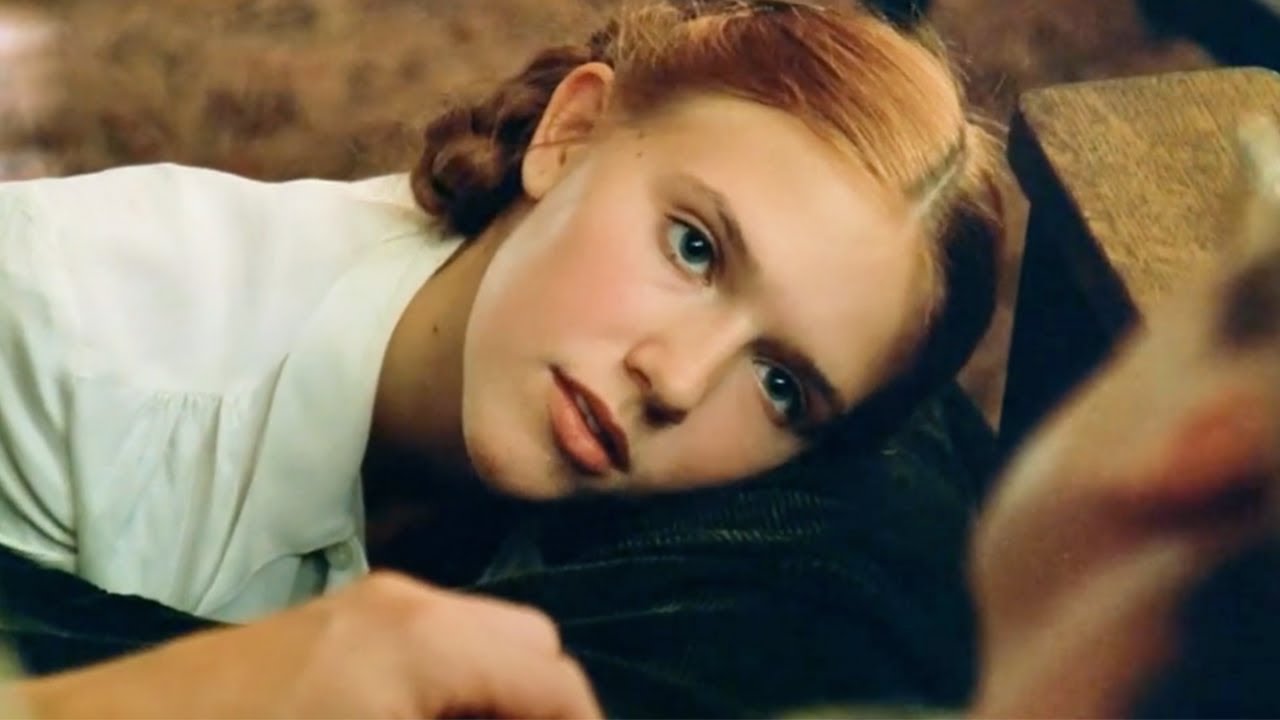 Lolita Full Movie Story Explained in Hindi | A Sinful Love Tragedy | Sarkar Library