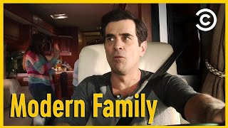 Ausflug mit Dunphys im Wohnwagen | Modern Family | Comedy Central Deutschland