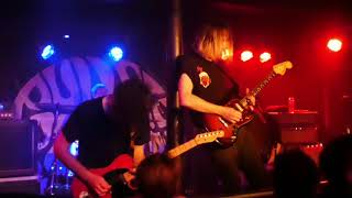 Pulled Apart By Horses - High Five, Swan Dive, Nose Dive (Chinnerys,  Southend. 30/11/2017)