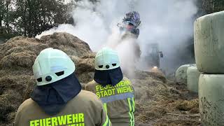 TV Bericht: Über 500 brennende Strohballen sorgen für Großeinsatz in Wiehl
