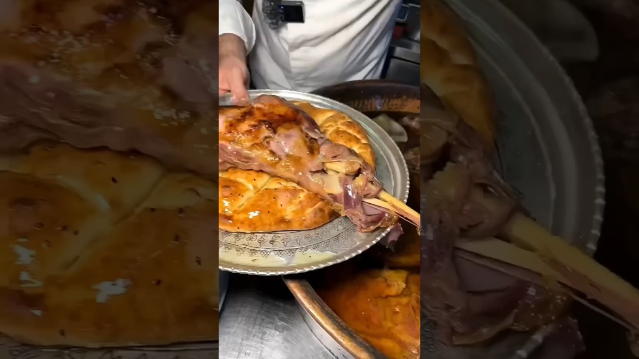 রুটি আর মাংস রেসিপি #meat #foodie #keşfet #chef #kavurma #food #yemektarifleri #cooking রুটি আর মাংস রেসিপি #meat #foodie #keşfet #chef #kavurma #food #yemektarifleri #cooking