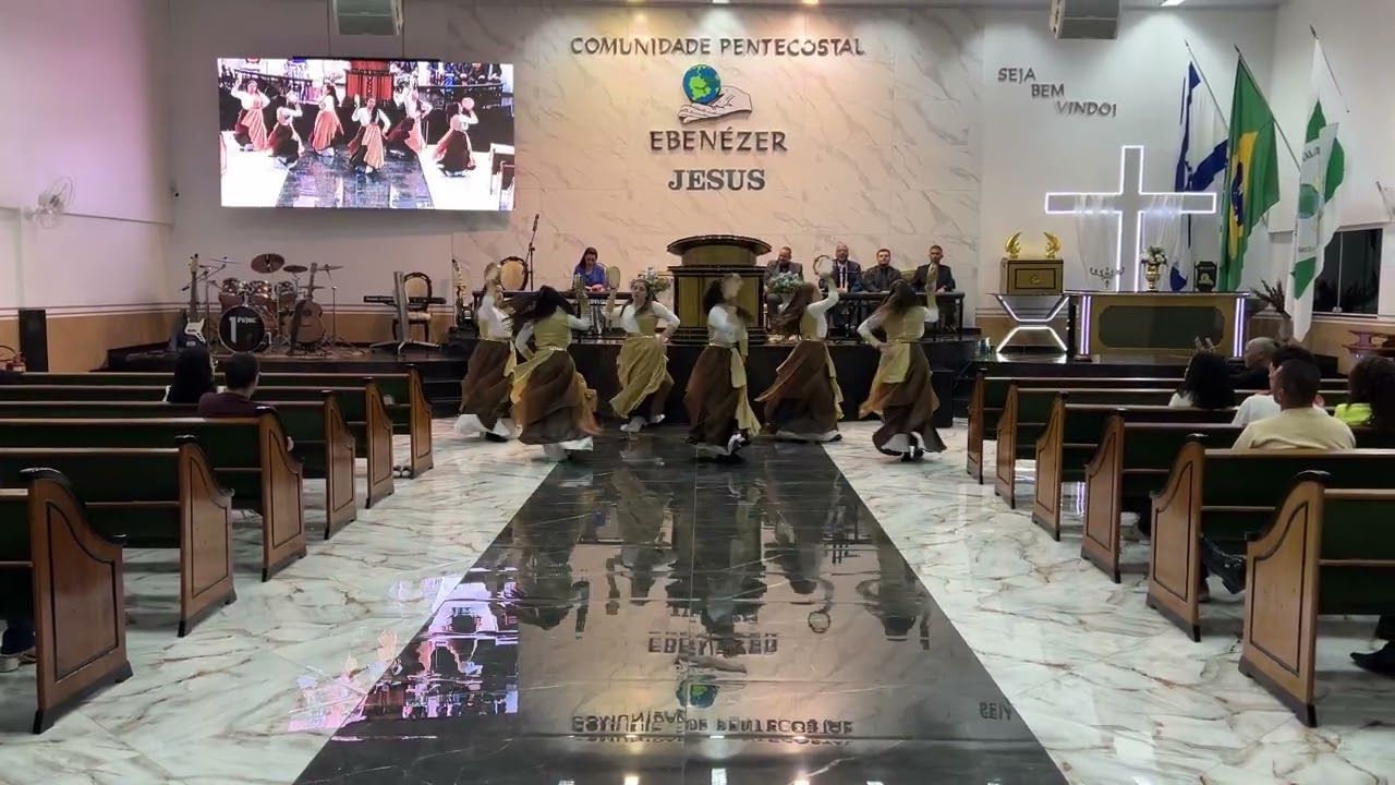 Jerico vai cair - Labaredas de Deus Oficial 