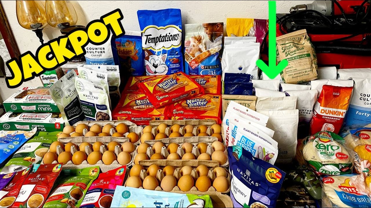 Dumpster diving 2025 Epic Dumpster Haul! Tools Organic Goodies!