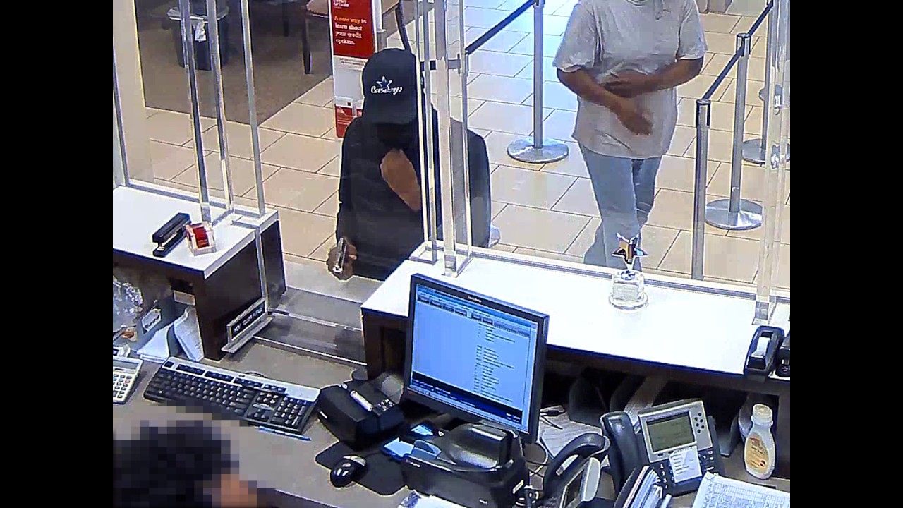 Person of Interest in Attempted Armed Bank Robbery, 3200 b/o PA Ave, SE, on October 20, 2016 videos for cats