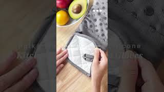 The Kitchen Hook Test: Why Oven Gloves Need Better Hanging Design 🧤🔗