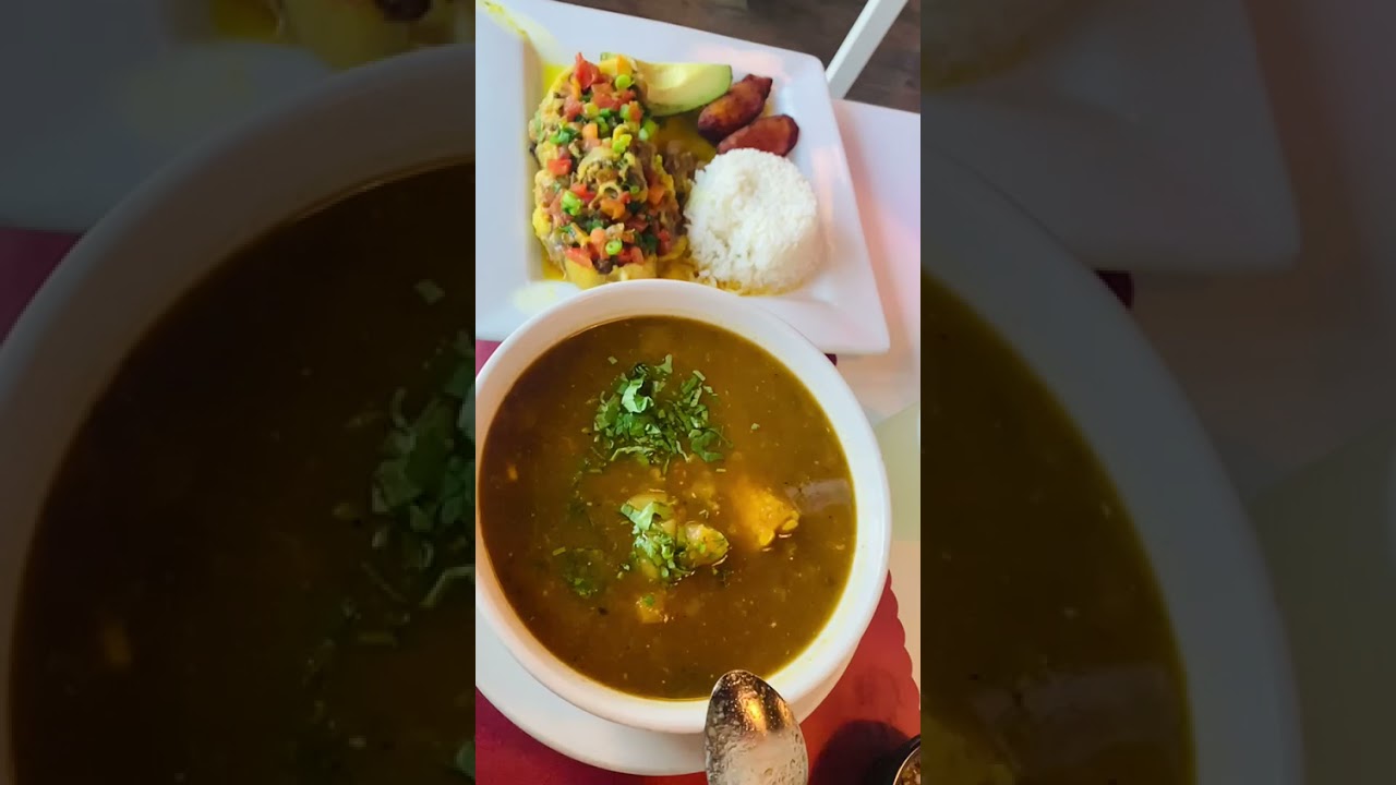 EL PORTAL RESTAURANT & BAKERY01