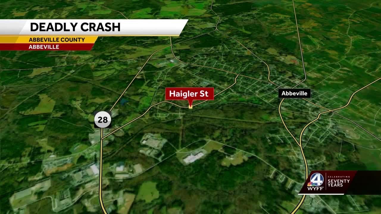 1 dead after crash with dump truck in Abbeville, South Carolina