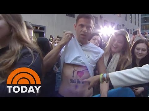 Meet Niall Horan’s Biggest Fan, ‘SNL’ Comedian Mikey Day | TODAY