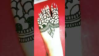 Tu cheez bdi h mst #pairkimehndi #mehndi #creativehenna #easymehndi #creativehenna #henna #design