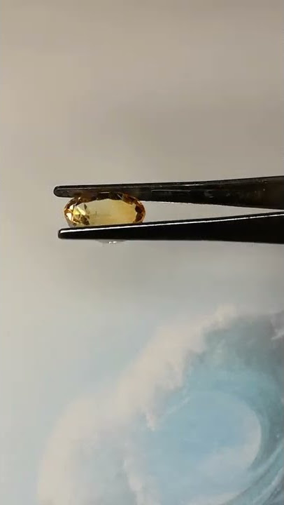 Citrine naturelle du Brésil - Ovale 3.05 Carats - 10.2 x 7.6 x 6.0 mm