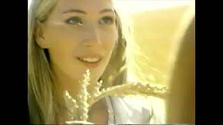 November 2001 Commercials: 2001 Toronto Santa Claus Parade (Global Canada)