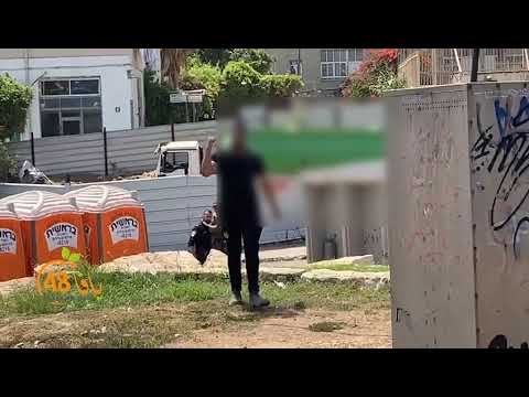 سائق الجرافة من كفر برا يوقف العمل داخل أرض المقبرة ويعتذر من أهالي يافا