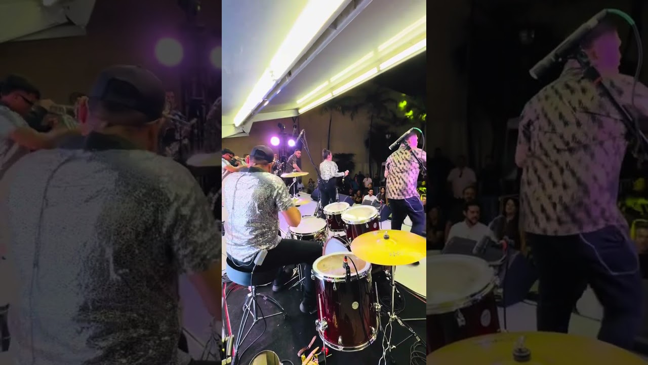 Fusionazo de cumbias -Flow Latinos Band  en vivo 