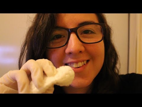 ASMR ROLEPLAY MEDICO | PREPARANDOTE PARA TU CIRUGIA PLASTICA