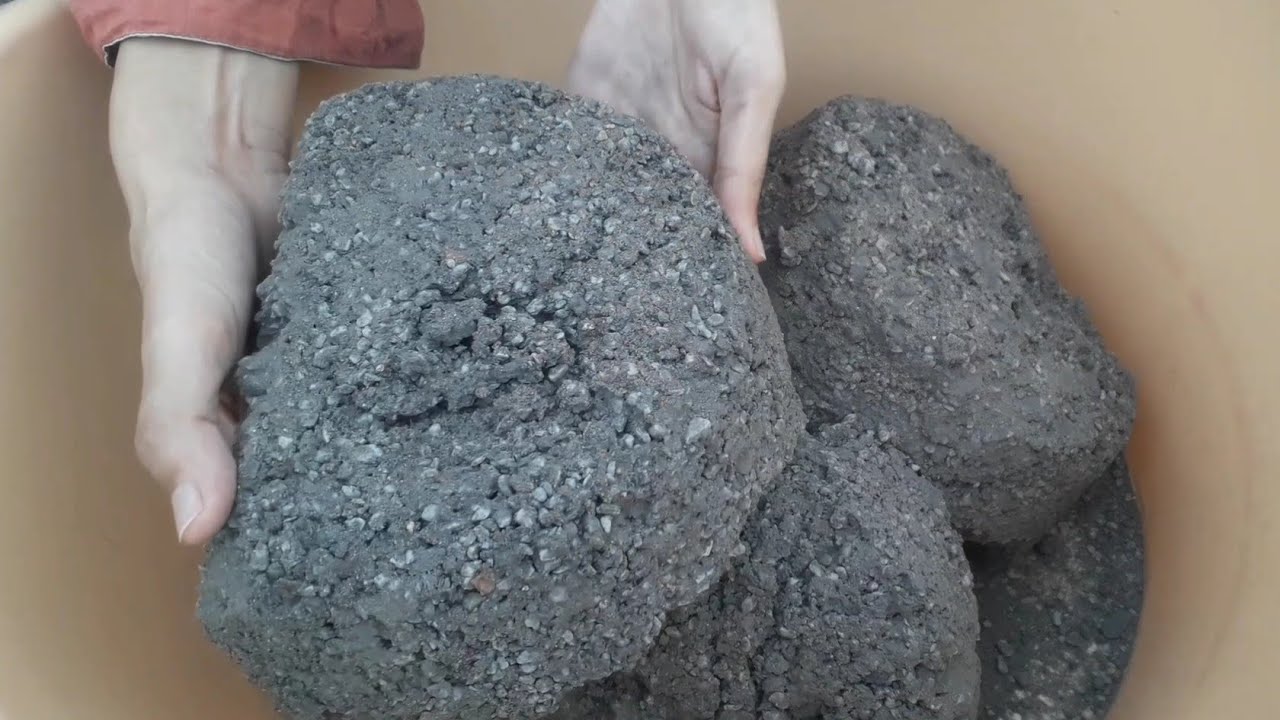 New video🥁💦☑️ charcoal gritty grainy spheres dry crumbling in tub+water tub ASMR crumbling video🔥💦
