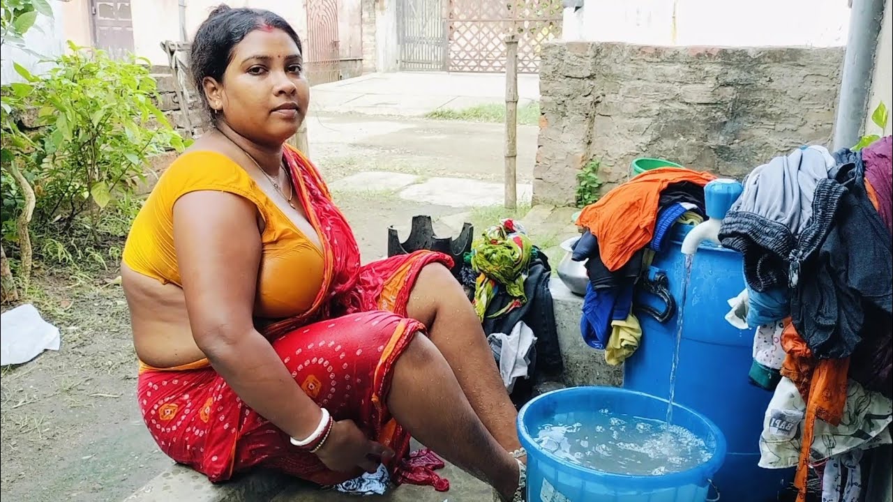 আজকে এত জামাকাপড় ভিজিয়েছি যে জামা কাপড় কাচতে নাচতে হাপিয়ে গেলাম 🤩 bengali vlog video