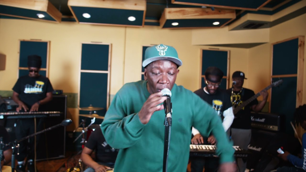 Hagucha & Friends Live Podcast/Babylou (Pobre Musico Live)