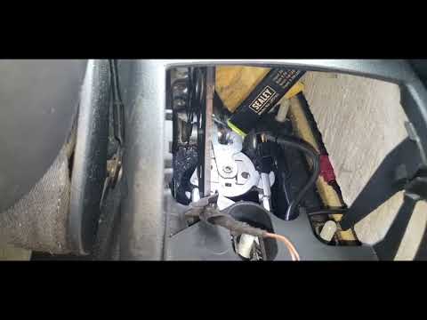 Audi A4 B7 Handbrake adjustment in car.