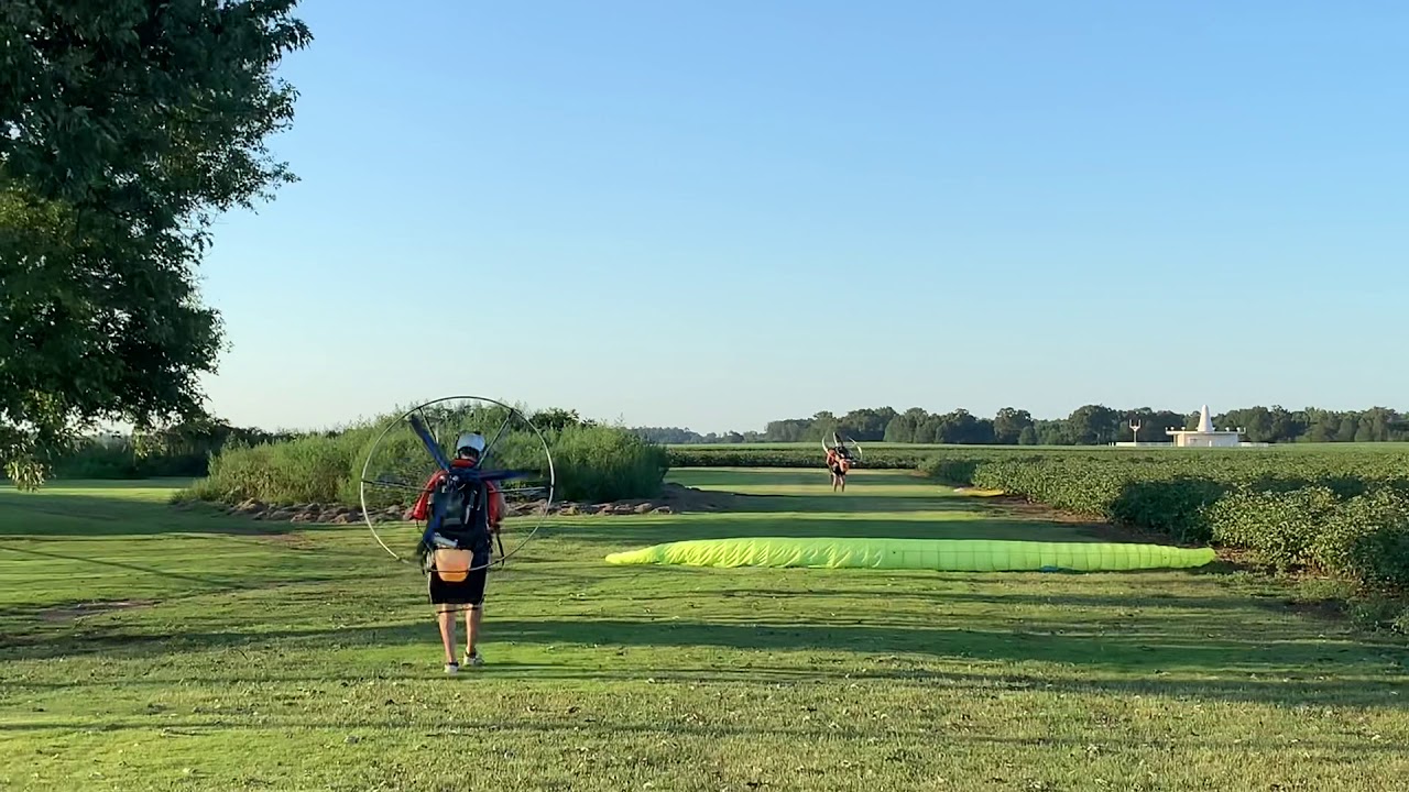 Paramotor Sketchy Crosswind Launch: These Guys are Good.