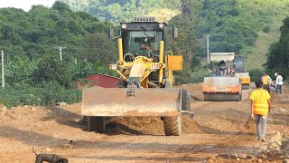 Awesome LiuGong 4215 Grader SKILL DRIVING For Spreading Gravel To Build MOUNTAIN Road Foundation by Map Machine HD 1,005 views 2 weeks ago 53 minutes