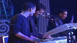 فرقة الاخوة البحرينية - عجيب حفلة العيد الوطني 2002 كوالتي